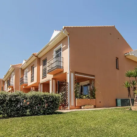 3 Bedroom Cozy In Malaga Holiday home Estepona