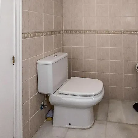 3 Bedroom Cozy In Malaga * エステポナ