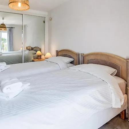 3 Bedroom Cozy In Malaga Tatil Evi *
